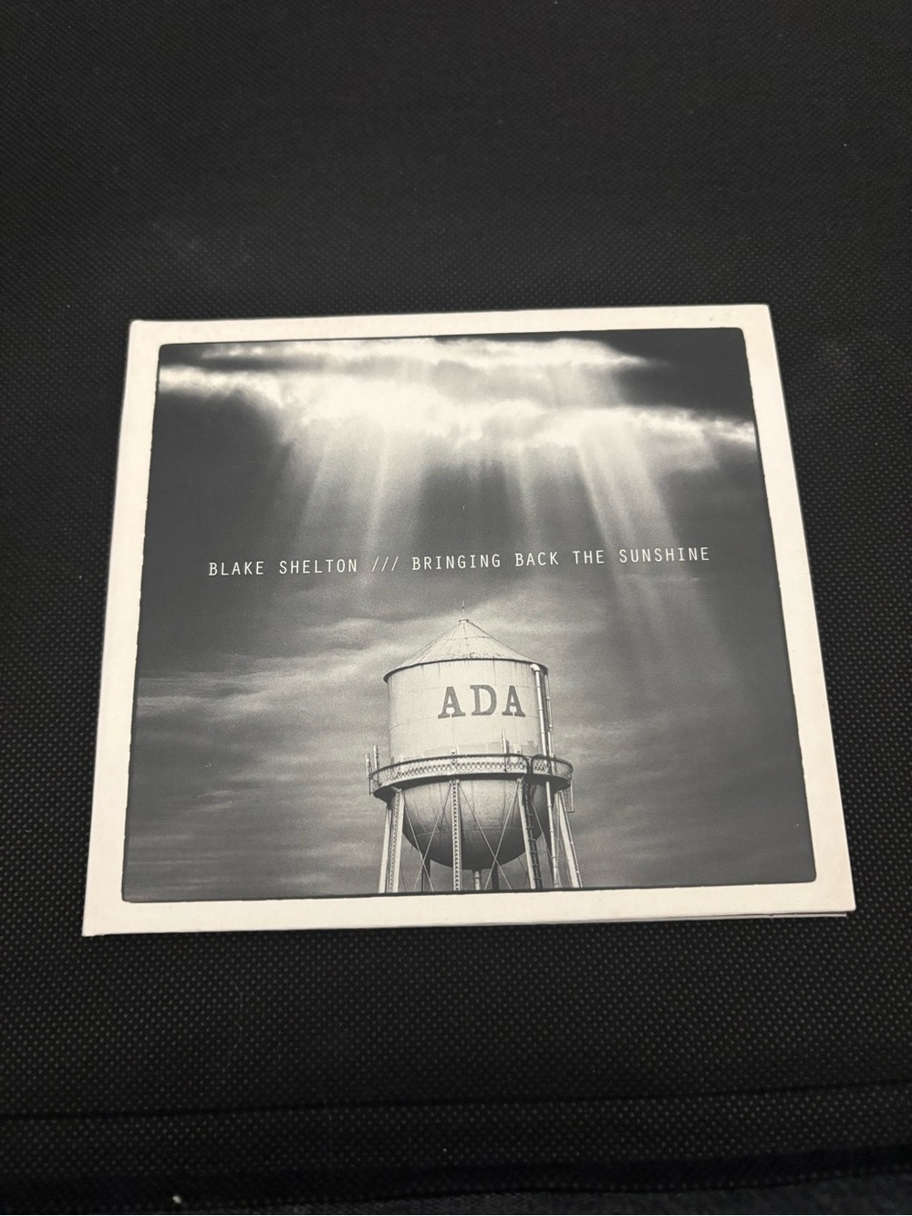 Blake Shelton Bringing Back The Sunshine CD EUC A